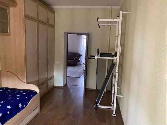 Продам 4-комн квартиру в районе Белостоцкого ул. Дніпро