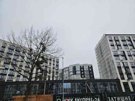 Двокімнатна біля Озера. Бізнес клас. 4 поверх! Крихівці