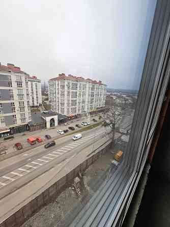 Двокімнатна біля Озера. Бізнес клас. 4 поверх! Крихівці