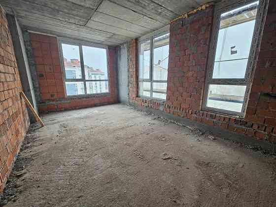 Двокімнатна біля Озера. Бізнес клас. 4 поверх! Крихівці