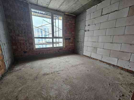 Двокімнатна біля Озера. Бізнес клас. 4 поверх! Крихівці