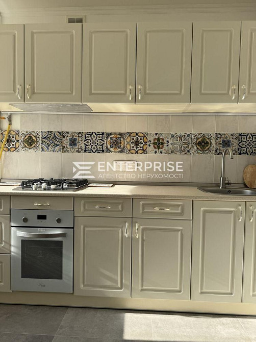 Продаж 2-кімнатна, Печерськ, якісний ремонт, Центр Київ - зображення 3