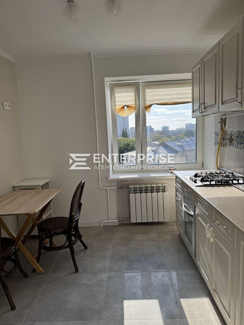 Продаж 2-кімнатна, Печерськ, якісний ремонт, Центр Київ - зображення 1