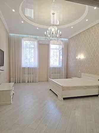 Сдам от хозяина евротрёшка район Дерибасовская. Odesa