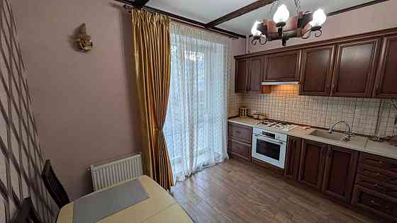 Здам в довгострокову оренду 1 кімнатну квартиру біля парку Стельмаха Іrpin