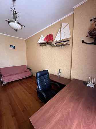 Реальная 3-ка на ХТЗ, Индустриальная, ул. Станкостроительная 2 Kharkiv