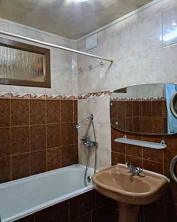 Сдам 2 комнатную квартиру ж м Тополь Dnipro