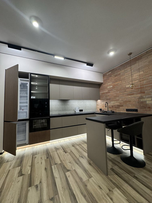 Оренда квартири на Перемозі-6 в новобудові Дніпро - зображення 1