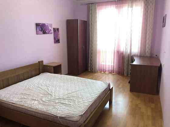 Оренда 4 кімнатної квартири 180м/2 центр метро Палац «Україна» власник Kyiv