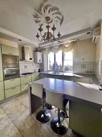 Люкс квартира в Центрі міста! Kropyvnytskyi