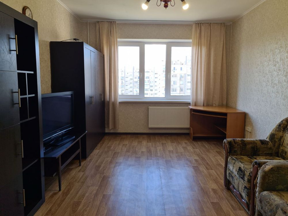 Оренда 1 кім Прирічна 17в 34м2 Набережна Метро Мінська 10хв Газ Оболон Вишгород - зображення 2