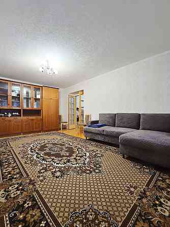 Оренда затишної трикімнатної в Дарниці Київ