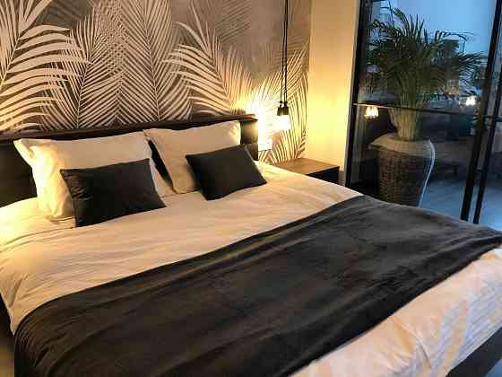 Квартира Преміум класу у стилі Лофт, центр Києва! Кадор! Від власника! Київ