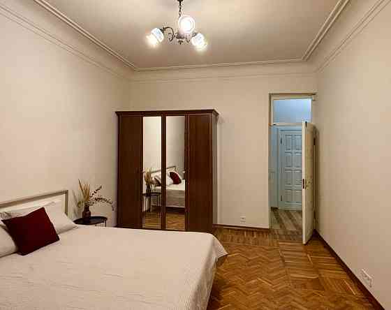 Двокімнатна квартира в оренду, Лук'янівка Київ