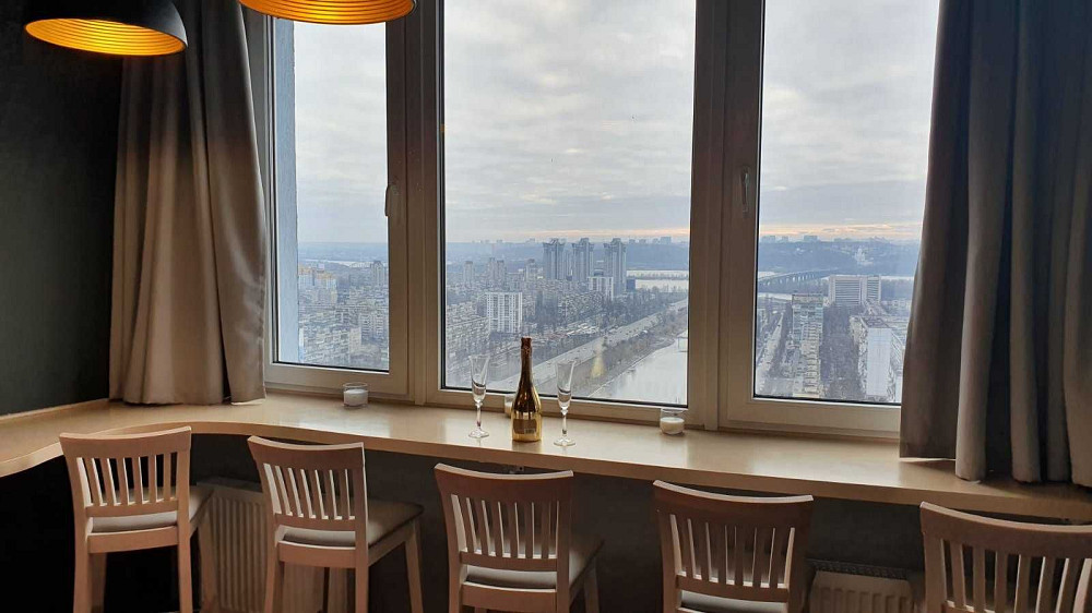 Оренда видової квартири ЖК Київська Венеція Київ - зображення 2