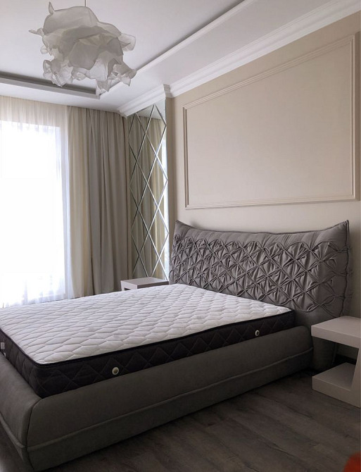 Аренда 1к квартира Бельэтаж Французский бульвар Музкомедия балкон вид Одеса - зображення 1