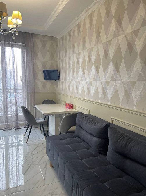 Аренда 1к квартира Бельэтаж Французский бульвар Музкомедия балкон вид Одеса - зображення 7