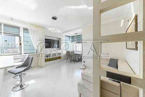 Київ, Голосіївський район, пр-т Глушкова Академіка, 9д Kyiv