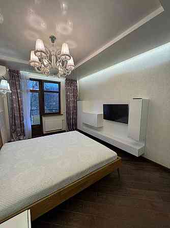 Оренда квартири в новобудові бізнес класу. Панорамний вигляд на місто Львів