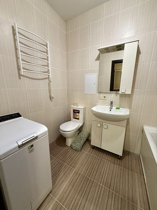 Оренда великої 1К- 47 м2, ква-ри у Вишневому Вишневе - зображення 7