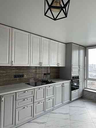 Оренда двоповерхвої квартири з каміном Хмельницький