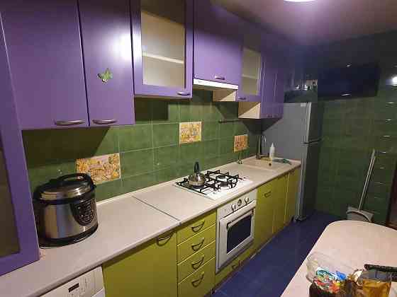 3-к Чоколівка Антонова  (Повітрофлотський) м «Вокзальна» «Шулявська» Київ