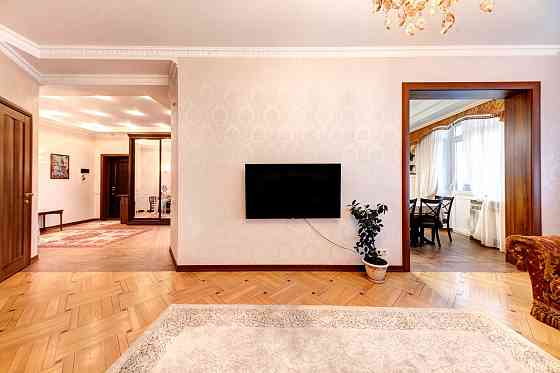 Без комісії!! Оренда 4-к Коперника Новий Будинок Київ