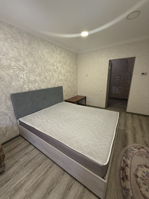 Оренда 1 кімнатна Новобудова вул Текстильників 8 Чернівці - зображення 1