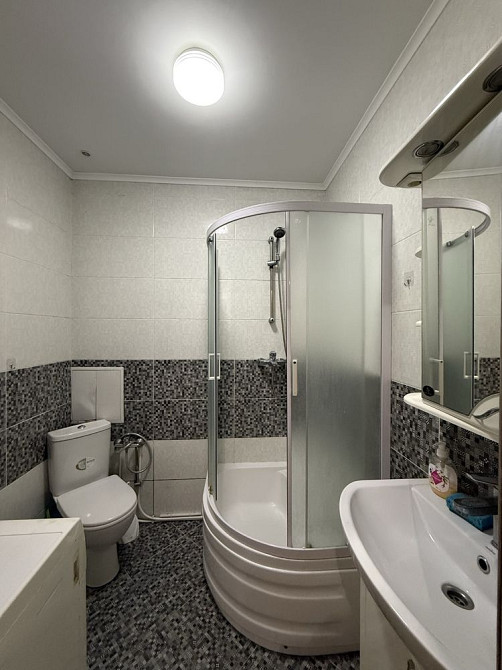 Оренда 1 кімнатна Новобудова вул Текстильників 8 Чернівці - зображення 6