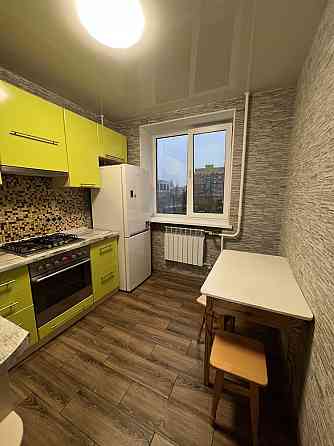 Оренда квартири на Володимира Сосюри 4 Дарницька площа Київ