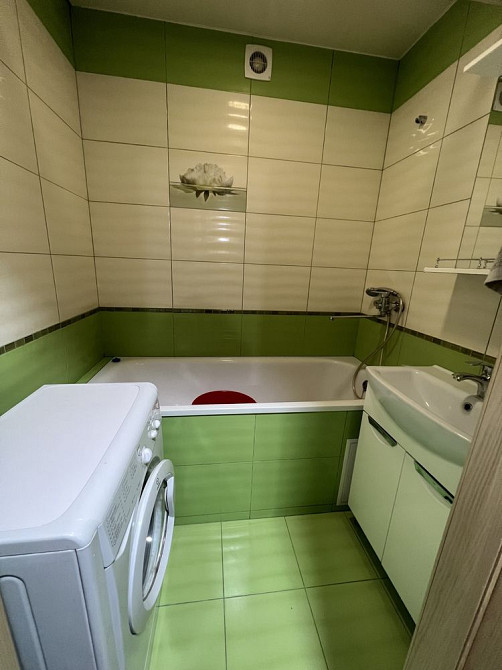 Оренда квартири на Володимира Сосюри 4 Дарницька площа Київ - зображення 8