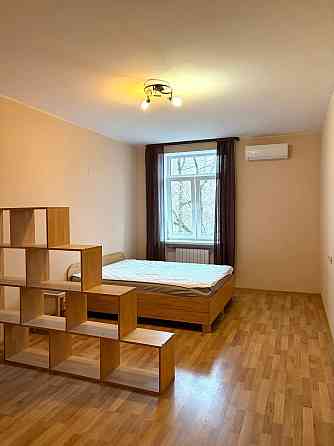 Здам в оренду 2-кімнатну квартиру на вулиці Гарматна 33/1 . Власник. Kyiv