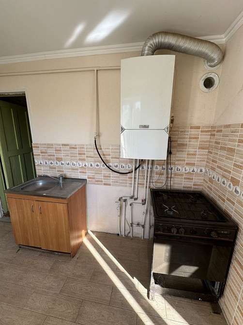 Продається 2х кімнатна кв. Барачного типу автономне опалення Благодатне - зображення 8