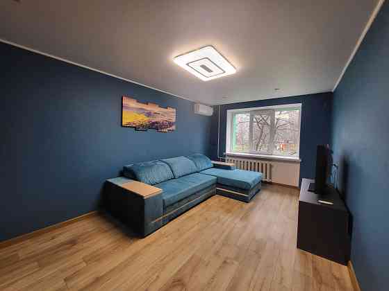 Стильна трикімнатна квартира на Конякіна! Луцьк