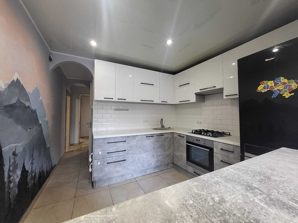 Стильна трикімнатна квартира на Конякіна! Луцьк - зображення 2