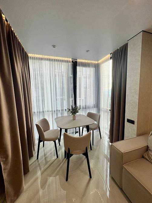 Стильна та простора 1-кімнатна квартира в ЖК Manhattan Івано-Франківськ - зображення 2