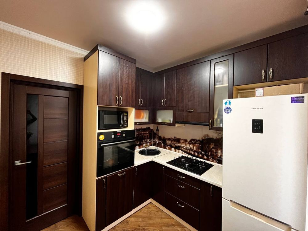 3-х кімнатна Сталінка Югок 9-квартал Кривий Ріг - зображення 7