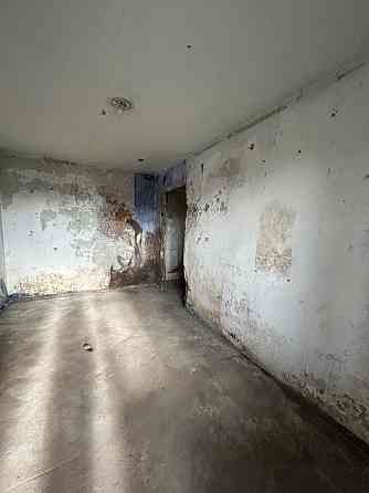 Продам 2-х кімнатну квартиру, мікрор-н Жовтневий (навпроти АТБ) Кам`янець-Подільський