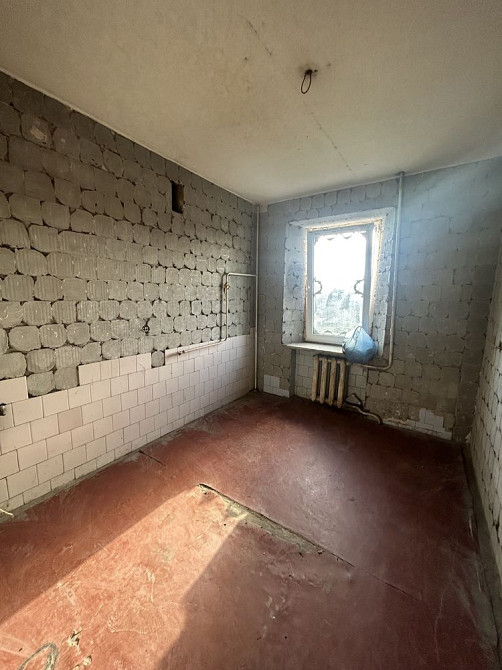 Продам 2-х кімнатну квартиру, мікрор-н Жовтневий (навпроти АТБ) Кам`янець-Подільський - зображення 1