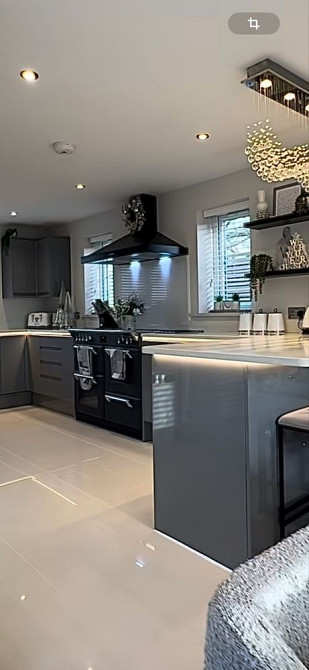 Продаж 3 кім квартири з ремонтом  - зображення 1