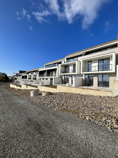 Останні квартири в ЖК Вербний Ужгород - зображення 1