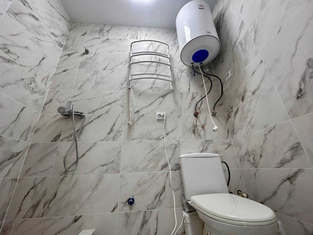 Квартира  в цокольному поверсі. Ремонт, індивідуальне опалення. Hostomel - photo 8