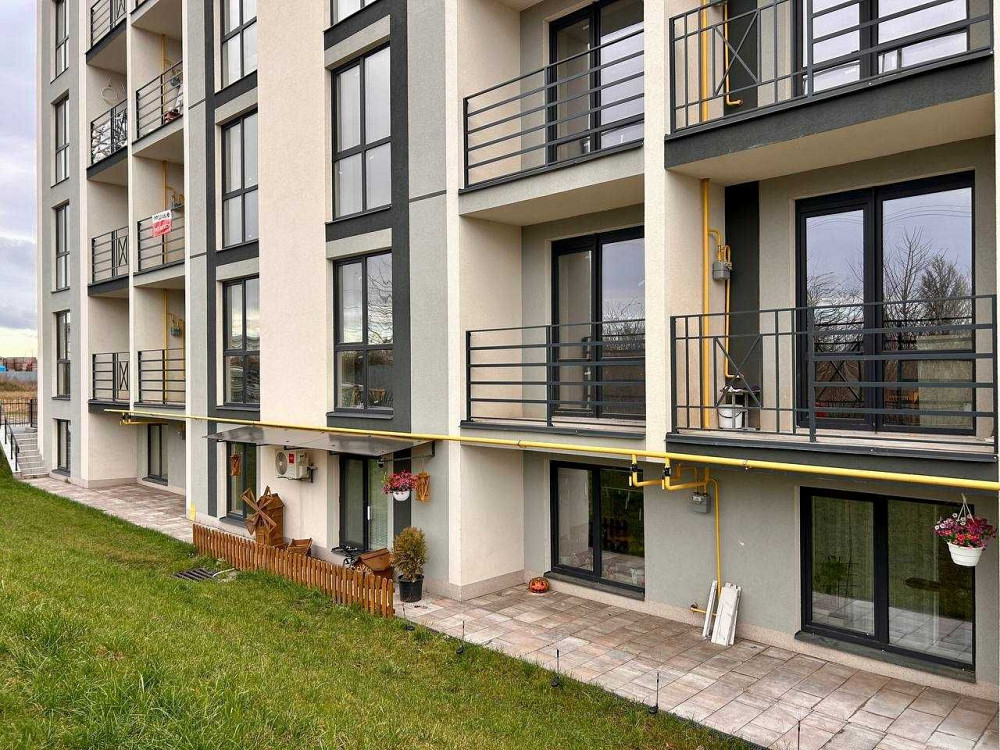 Квартира  в цокольному поверсі. Ремонт, індивідуальне опалення. Hostomel - photo 2