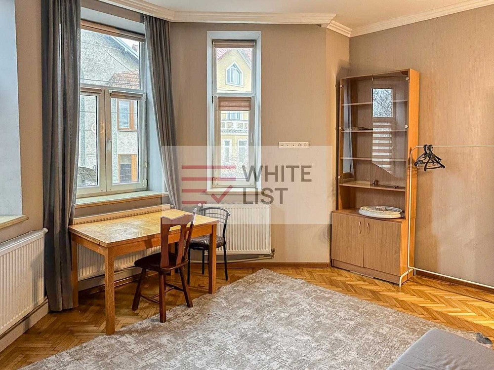 Продаж 3кімнатної квартири, р-н Парку Шевченка, вул.Суворова Чернівці - зображення 2