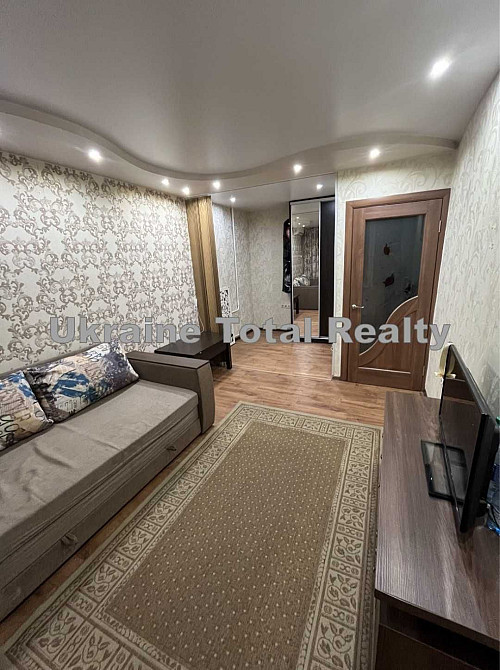 Продаж 1 кімнатної квартири біля метро Лісова! Проспект Лісовий 21 Kyiv - photo 1