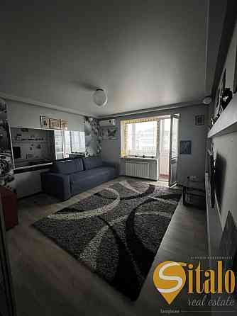 Продається 3-кімнатна квартира в районі Малого ринку (044) Запоріжжя