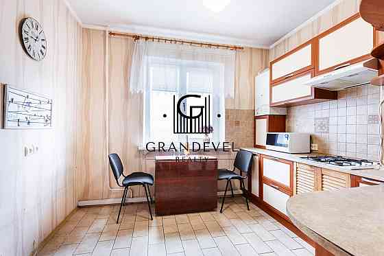 Продаж 2-к. кварт. з ремонтом, Грушевського, 28, м. Васильків Vasylkivske