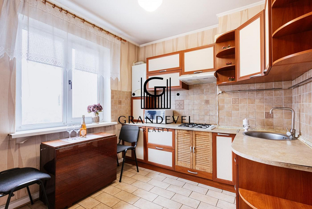 Продаж 2-к. кварт. з ремонтом, Грушевського, 28, м. Васильків Васильківське - зображення 4