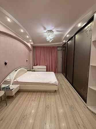 1 кімн вул Раіси Окіпноі , 8 метро Лівобережна -5 хв Київ