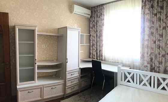 Метро Нивки 5 хвилин. Олександрівська  16. Київ